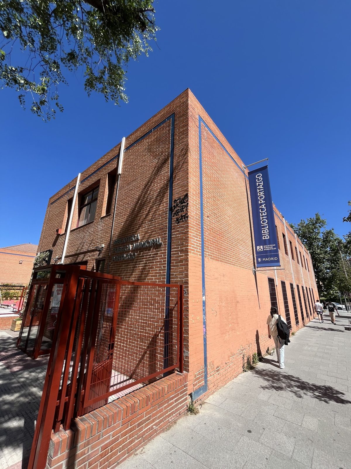 Biblioteca Municipal Portazgo