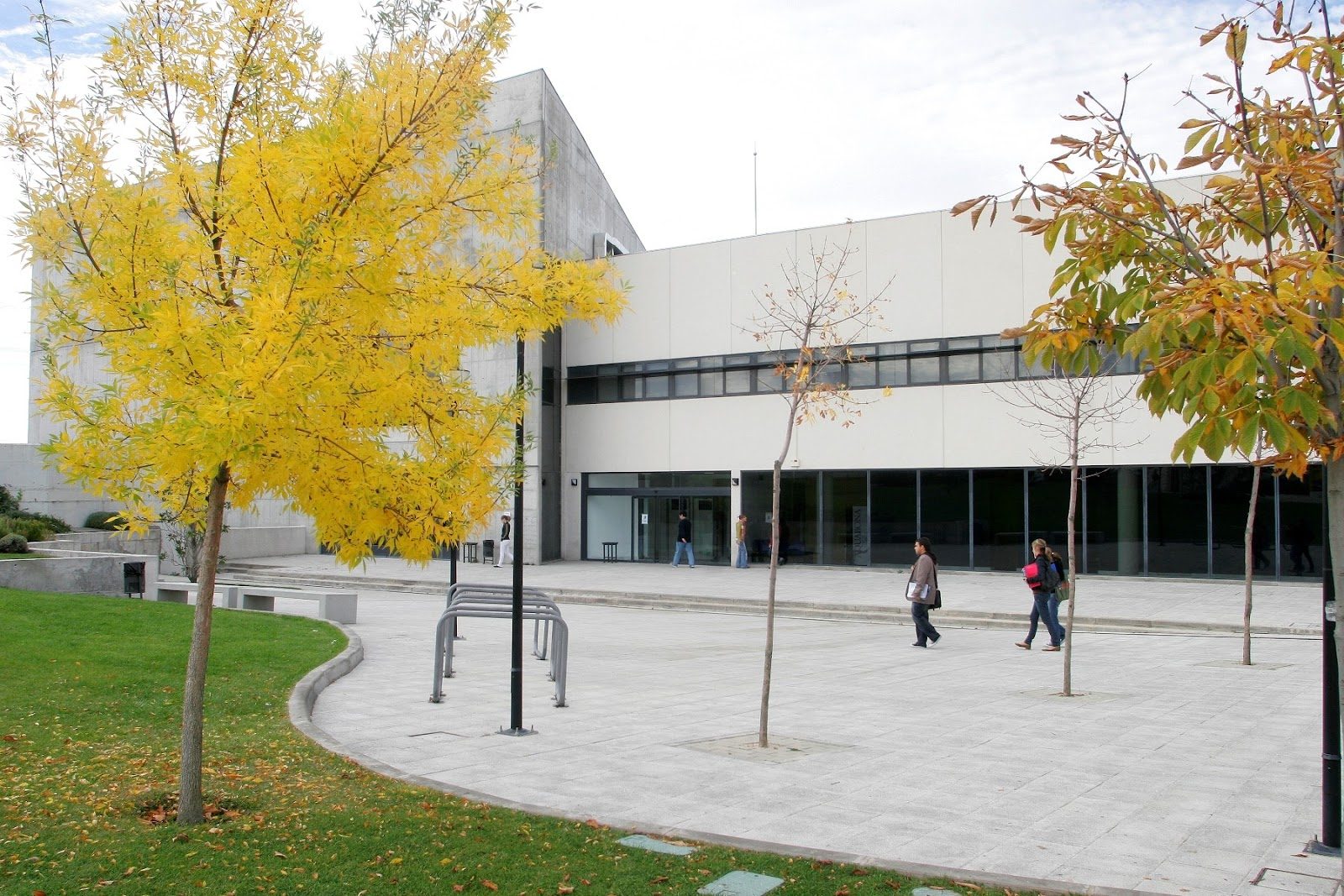 Biblioteca UC3M – Campus Colmenarejo (Menéndez Pidal)