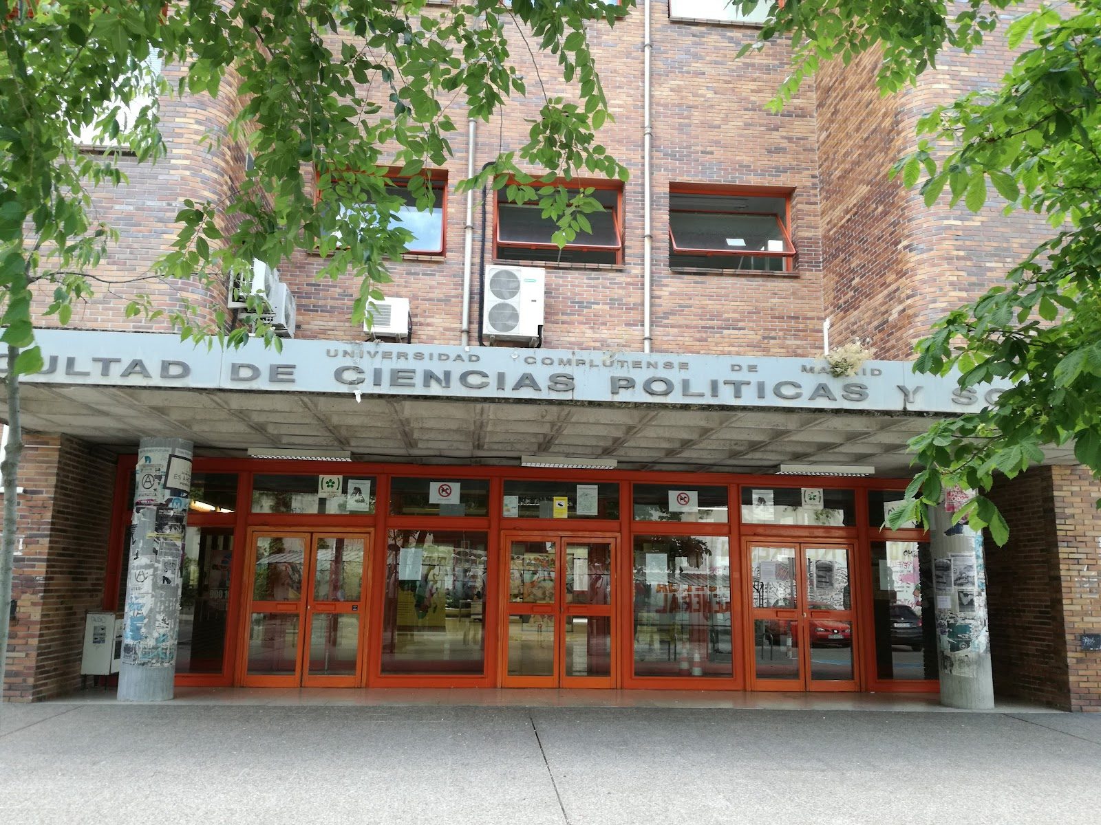 Biblioteca UCM – Ciencias Políticas y Sociología